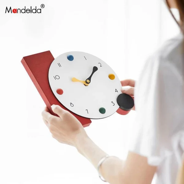 sg-11134201-7rbnd-lmn91ht7t3cp4f Modern Geometric Silent Analog Desk Clock