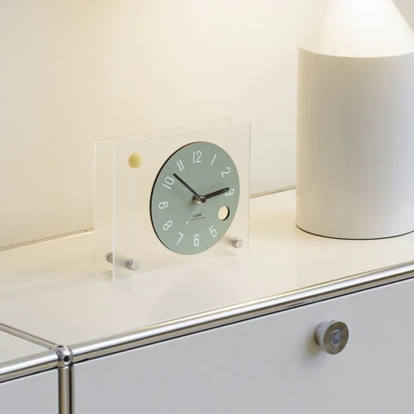 Modern Acrylic Silent Desk Clock