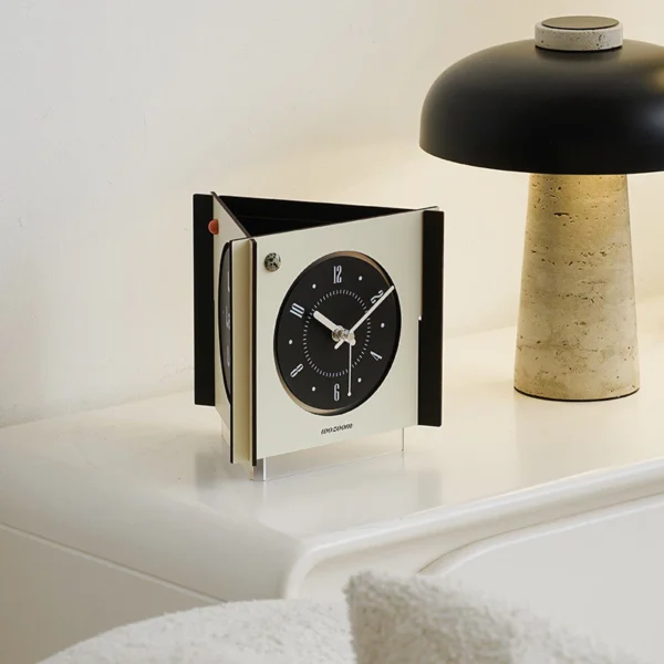 sg-11134201-82581-ms95w6dtz75zbe Modern Geometric Analog Desk Clock