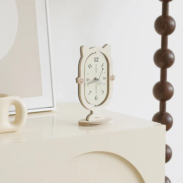 Cute Cat Silent Wooden Desk Clock